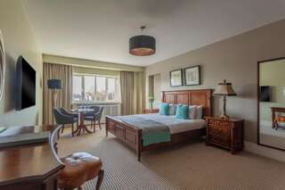 Отель Glenroyal Hotel Мейнут Улучшенный двухместный номер с 1 кроватью-1