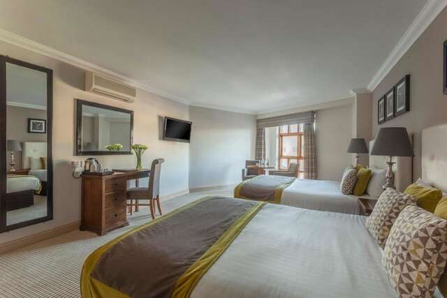 Отель Glenroyal Hotel Мейнут-20